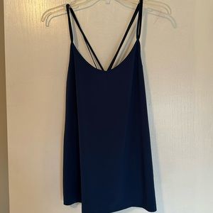 Women’s Under Armour strappy tank, size L